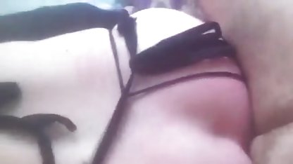 AI نشی به سکس لب به لب نظر می رسد بزرگ با سوراخ