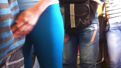 تولدت مبارک زن با پستان های بزرگ, دیوانه و وحشی عکس لب خوردن سکسی در فضای باز فاک