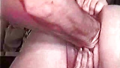 بابی فیلم لب گرفتن سکسی و چهره